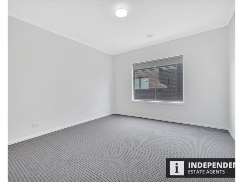 13 Kallara Road, Brookfield VIC 3338