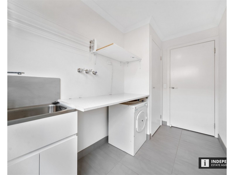 23 Merano Circuit, Cranbourne South VIC 3977