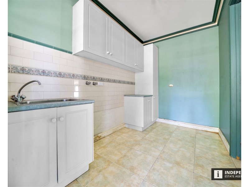 15 Garden Street, Cranbourne East VIC 3977