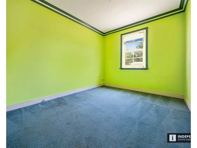 15 Garden Street, Cranbourne East VIC 3977