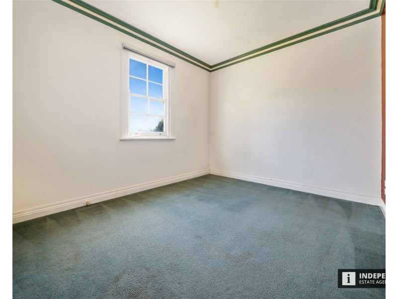 15 Garden Street, Cranbourne East VIC 3977