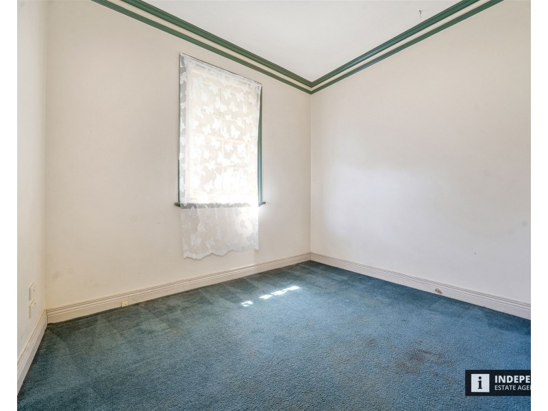 15 Garden Street, Cranbourne East VIC 3977