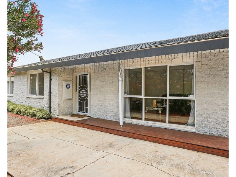 26 Fraser Street, Melton South VIC 3338