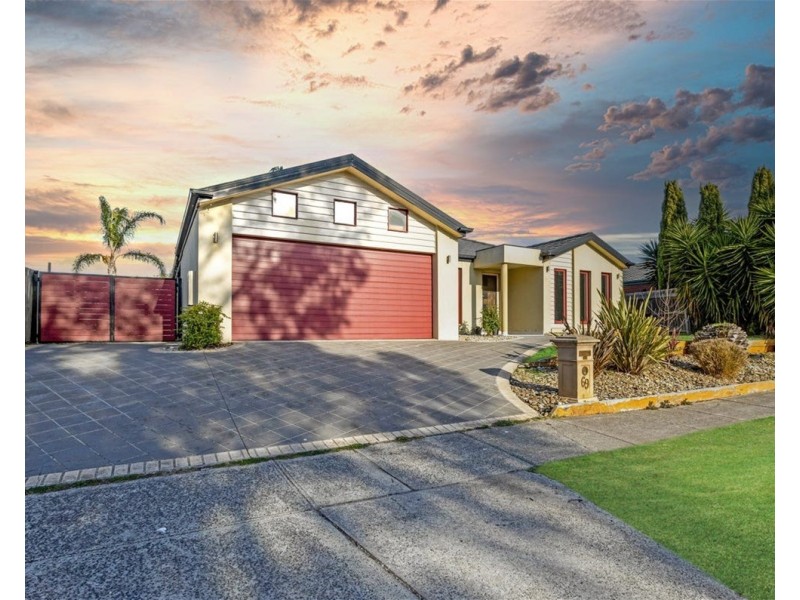 69  Dalray Crescent, Kurunjang VIC 3337
