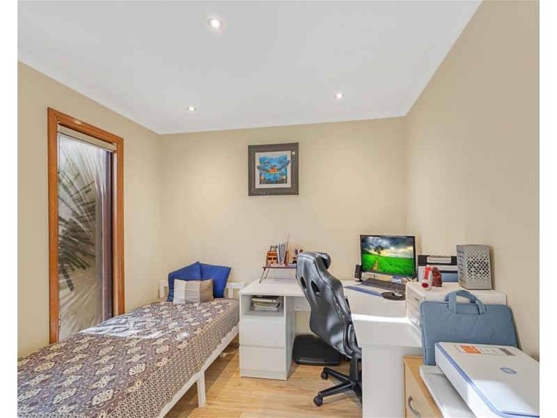 69  Dalray Crescent, Kurunjang VIC 3337