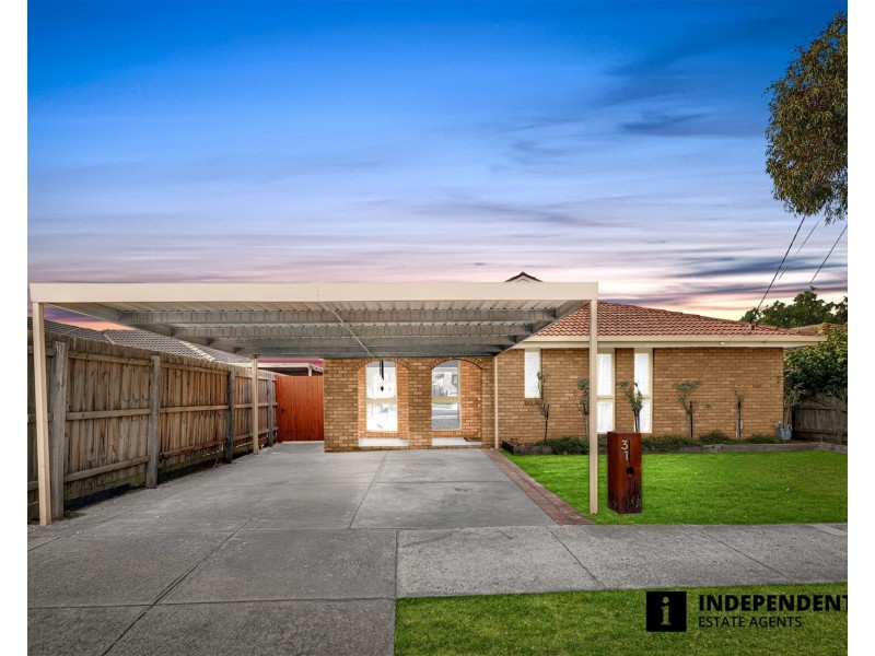 31 Fenfield Street, Cranbourne VIC 3977