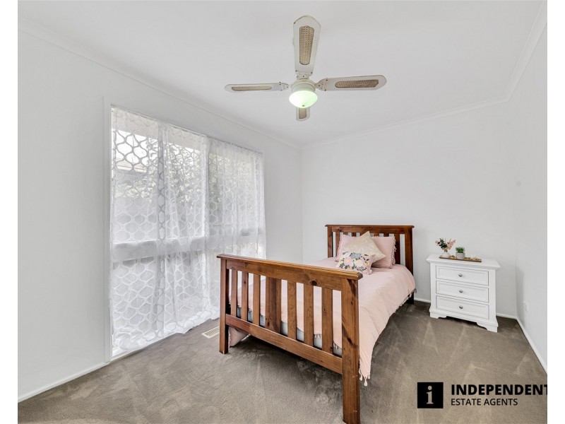 31 Fenfield Street, Cranbourne VIC 3977