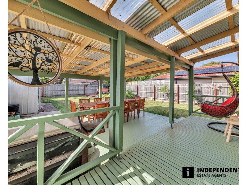 31 Fenfield Street, Cranbourne VIC 3977
