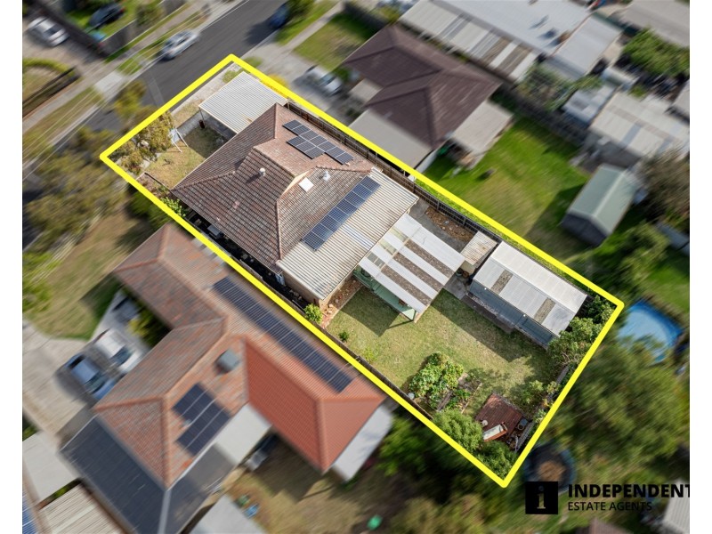 31 Fenfield Street, Cranbourne VIC 3977