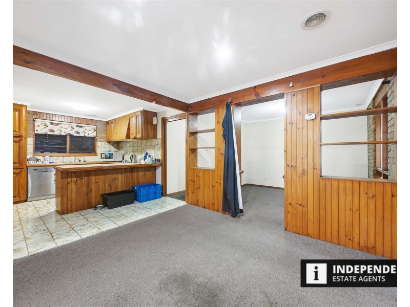 17 Monash Street, Melton South VIC 3338