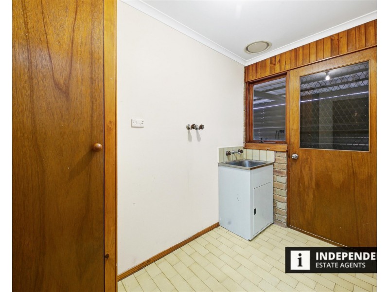 17 Monash Street, Melton South VIC 3338