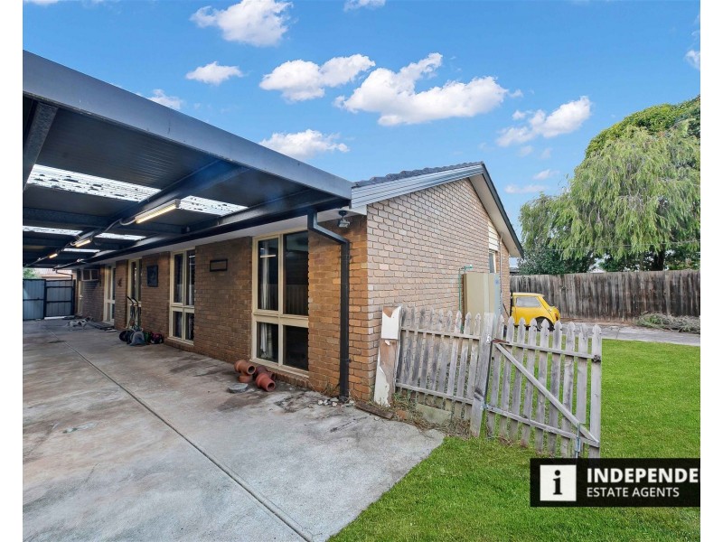 17 Monash Street, Melton South VIC 3338