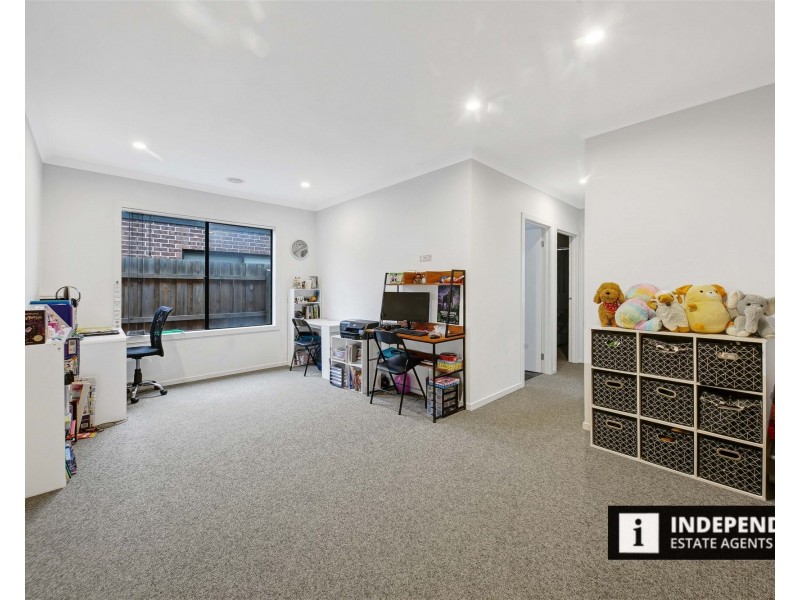 57 Rees Road, Melton South VIC 3338