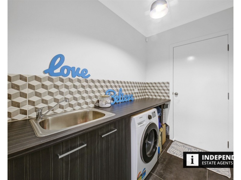 57 Rees Road, Melton South VIC 3338