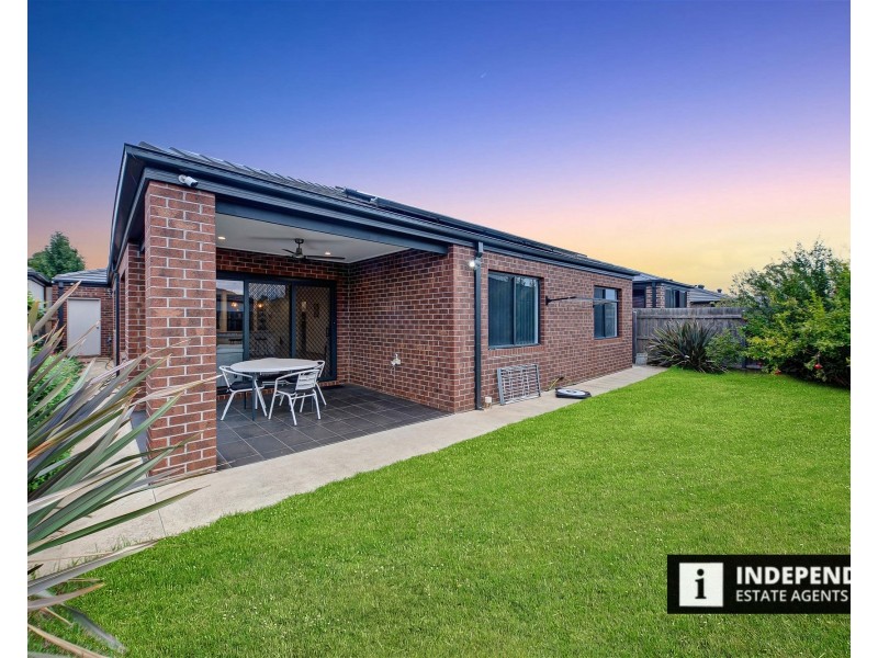 57 Rees Road, Melton South VIC 3338