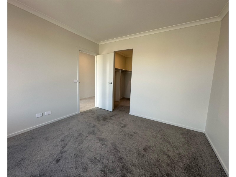 20 Monakeeba Boulevard, Woodstock VIC 3751