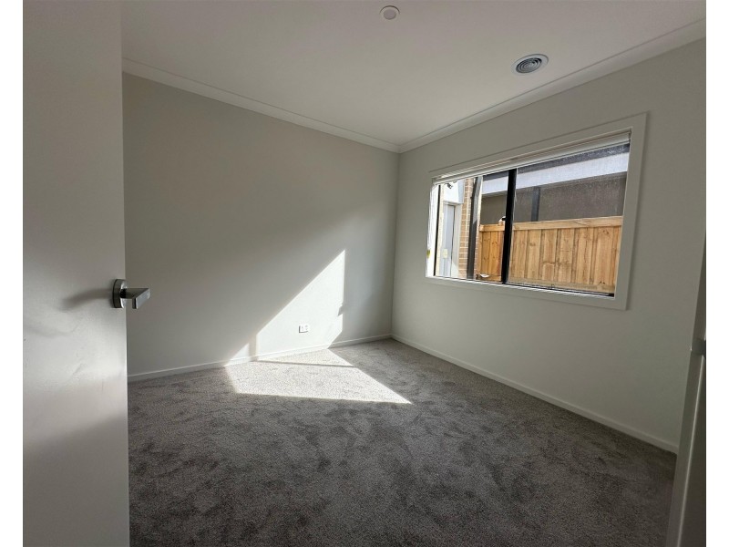 20 Monakeeba Boulevard, Woodstock VIC 3751