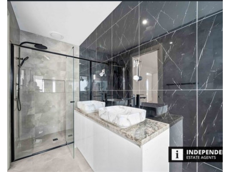 30 Cook Rd., Melton South VIC 3338