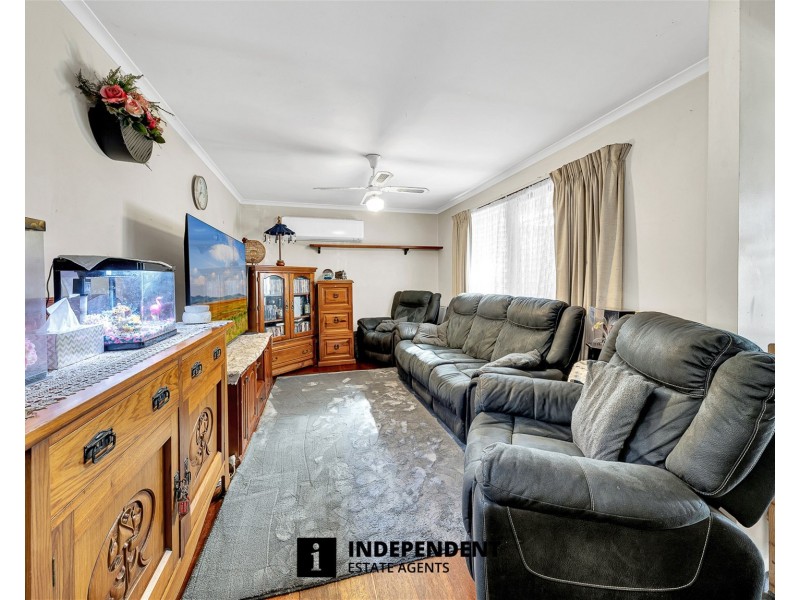 14 Heywood Crescent, Cranbourne North VIC 3977