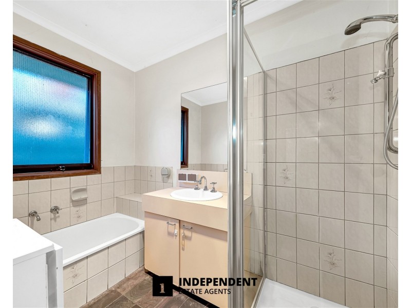 14 Heywood Crescent, Cranbourne North VIC 3977