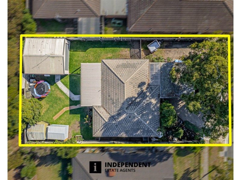 14 Heywood Crescent, Cranbourne North VIC 3977