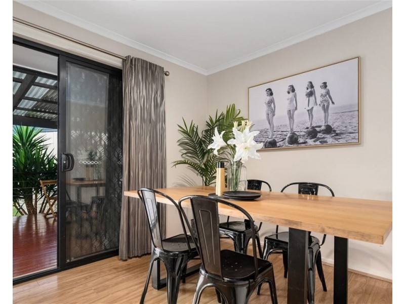 35  Grace Street, Melton South VIC 3338