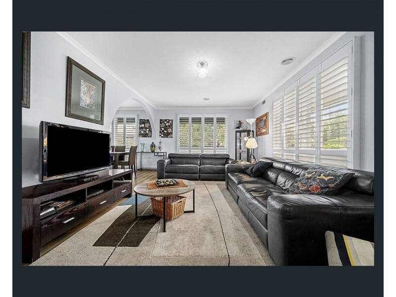 2 stafford street, Melton South VIC 3338