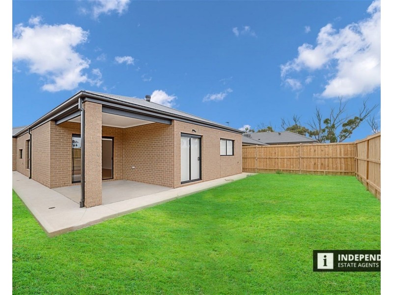 15 Kallara Road, Brookfield VIC 3338