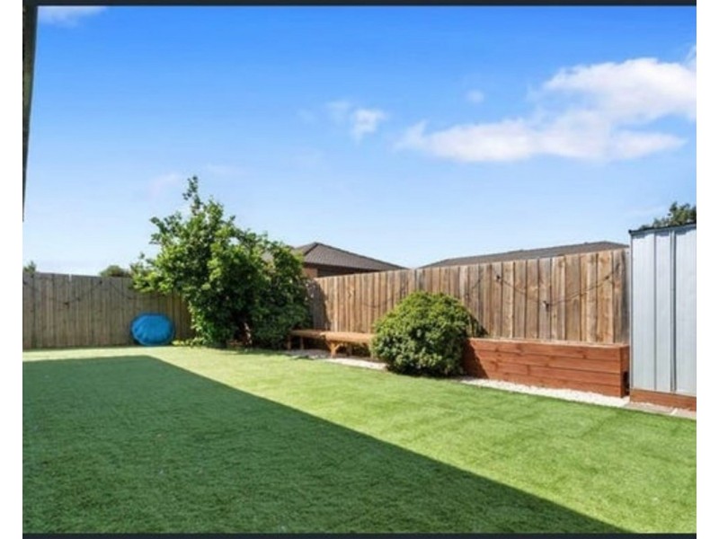 35 Clement way, Melton South VIC 3338