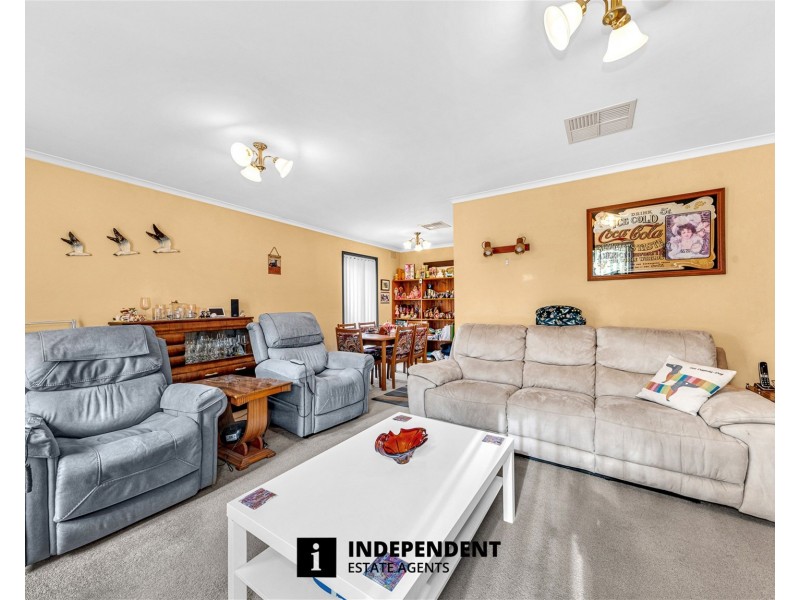 94 Sladen Street, Cranbourne VIC 3977
