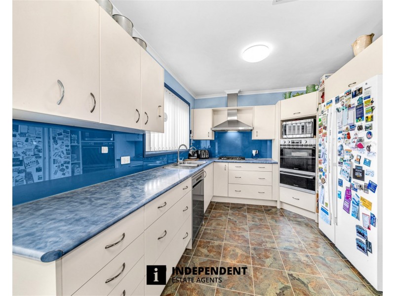 94 Sladen Street, Cranbourne VIC 3977