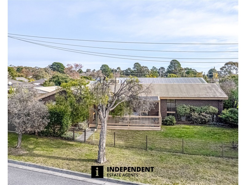 94 Sladen Street, Cranbourne VIC 3977