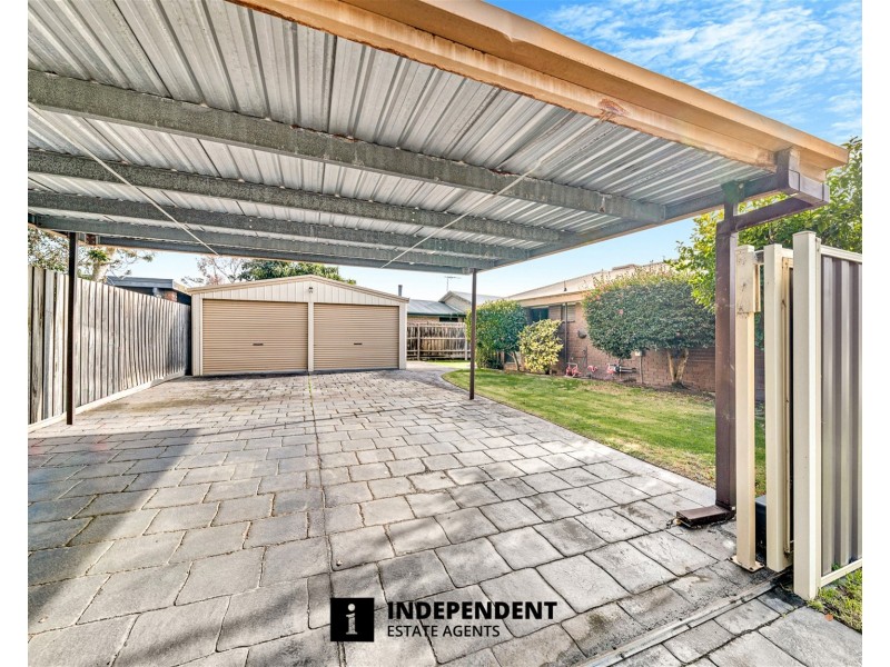 94 Sladen Street, Cranbourne VIC 3977