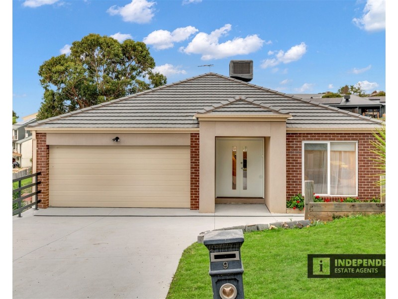 9 Riversdale Crescent, Darley VIC 3340