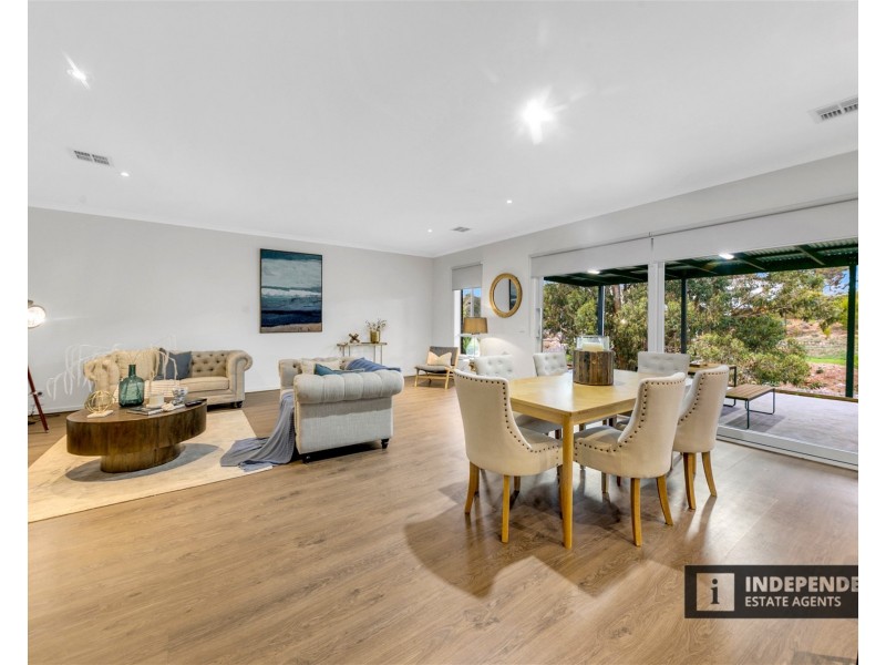 9 Riversdale Crescent, Darley VIC 3340