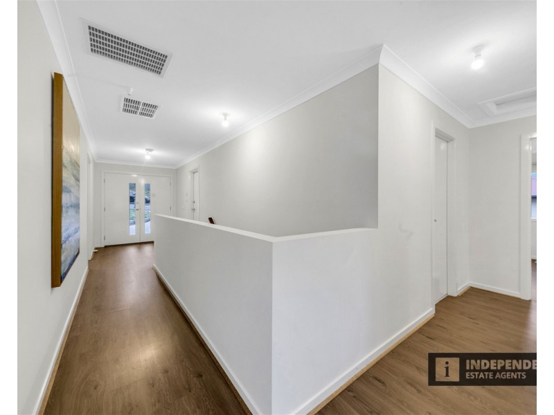 9 Riversdale Crescent, Darley VIC 3340