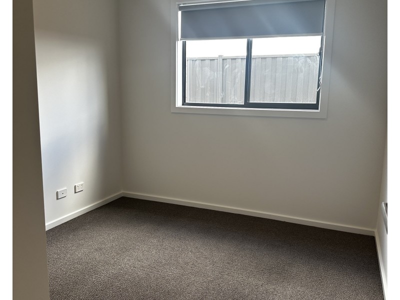 85 Madeira Dr, Truganina VIC 3029