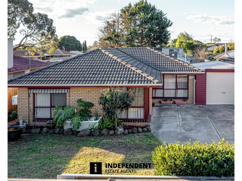 99 Sladen Street, Cranbourne VIC 3977
