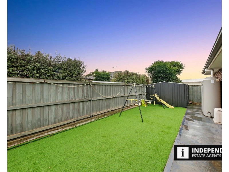 25 Citronelle Circuit, Brookfield VIC 3338