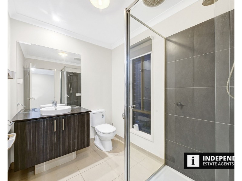 22 Herbal Ave, Kurunjang VIC 3337