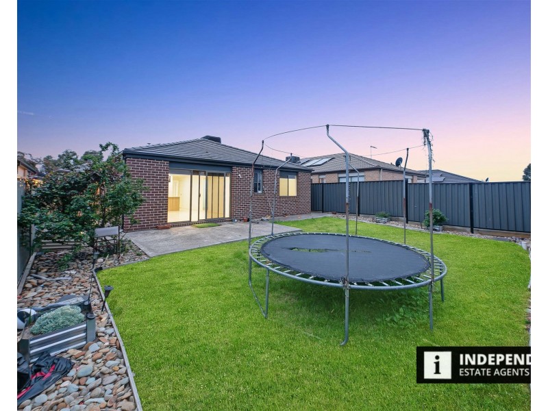 22 Herbal Ave, Kurunjang VIC 3337