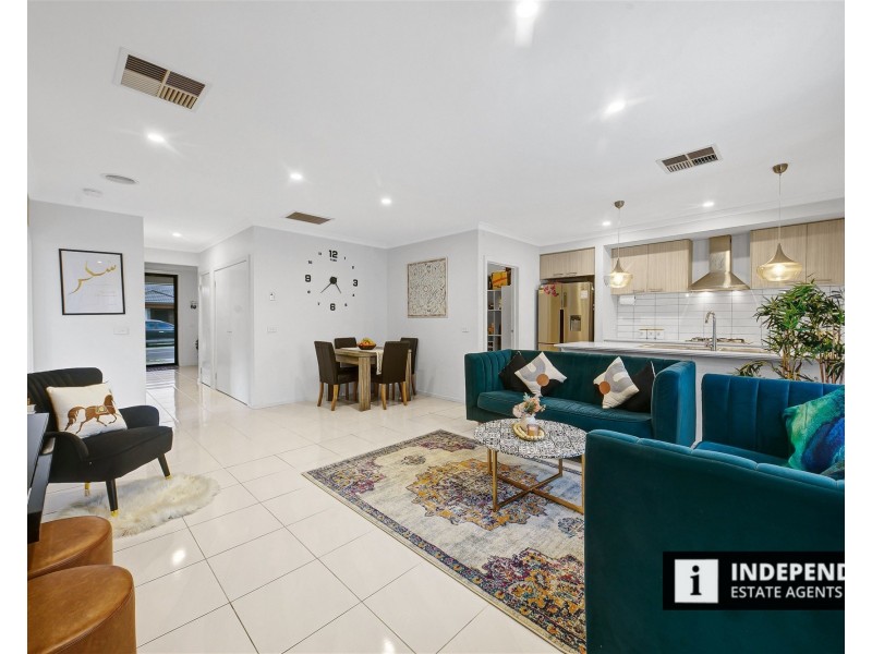 57  Perennial Drive, Kurunjang VIC 3337