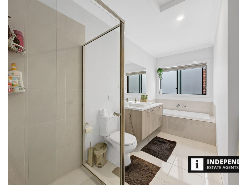 57  Perennial Drive, Kurunjang VIC 3337