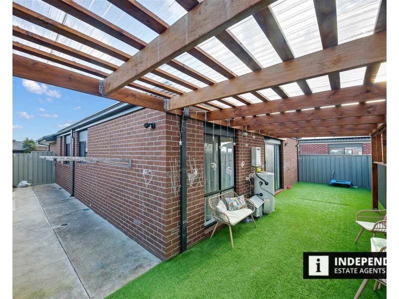 57  Perennial Drive, Kurunjang VIC 3337