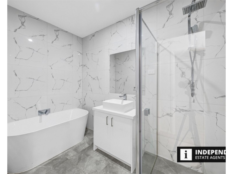26 CONONDALE AVENUE, Truganina VIC 3029