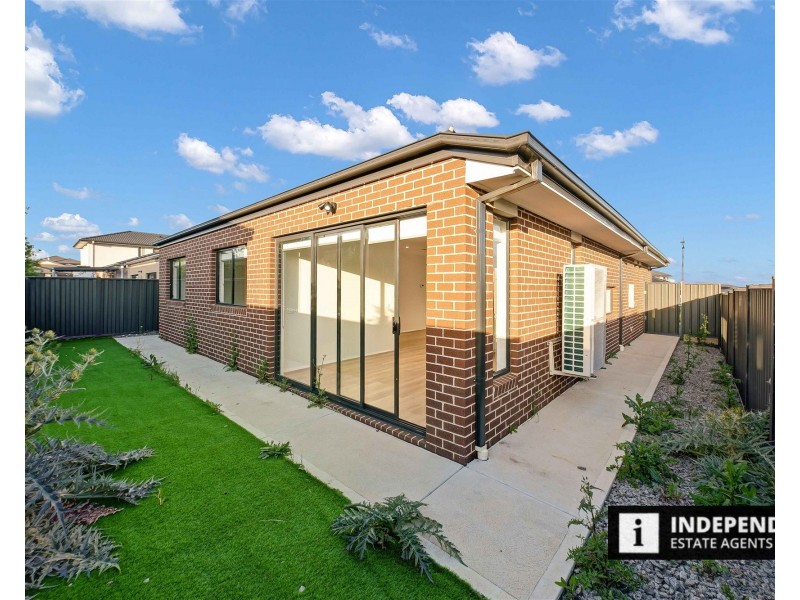 26 CONONDALE AVENUE, Truganina VIC 3029