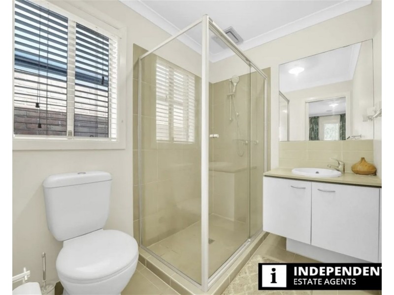 18 Fantail Way, Brookfield VIC 3338