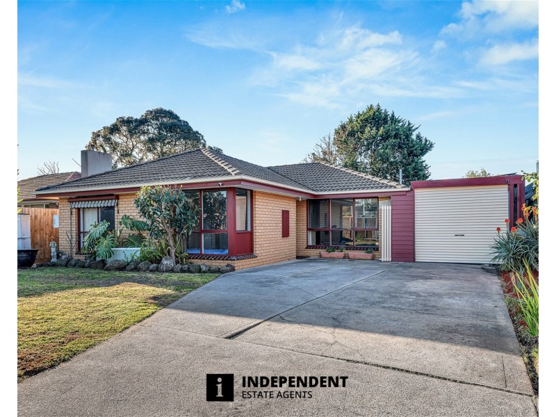 99 Sladen Street, Cranbourne VIC 3977