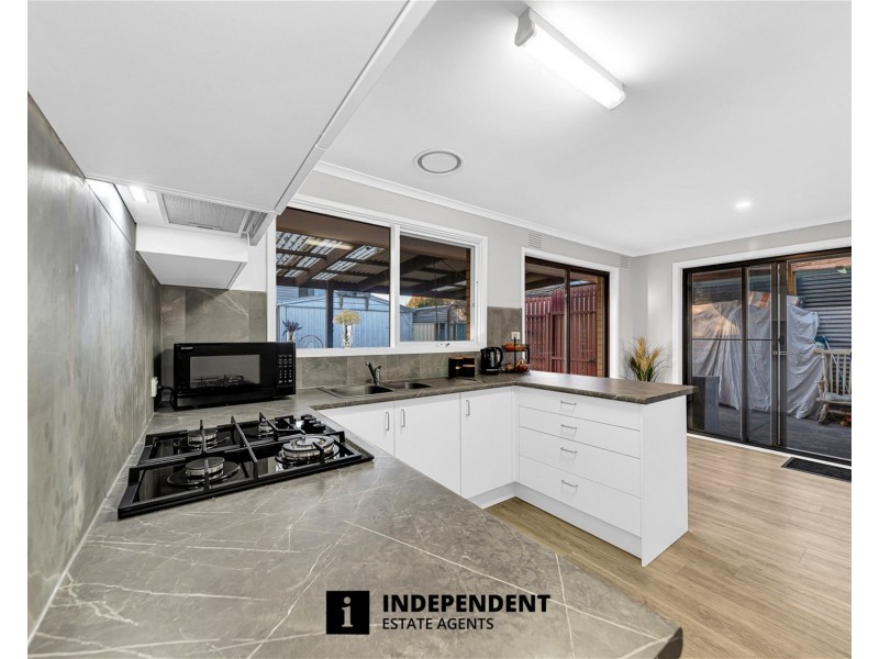 99 Sladen Street, Cranbourne VIC 3977
