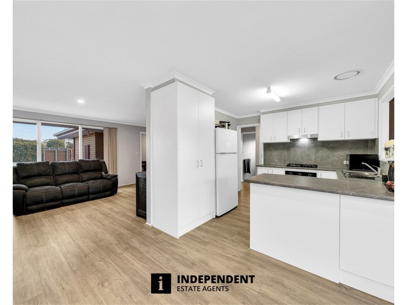 99 Sladen Street, Cranbourne VIC 3977